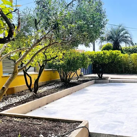 Petit Bois Villa *